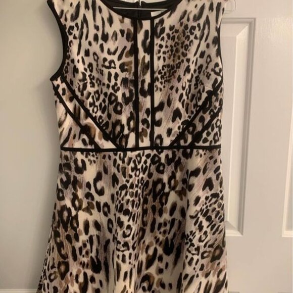 Women’s Size 16P Sleeveless Animal Print Dress - Picture 1 of 5